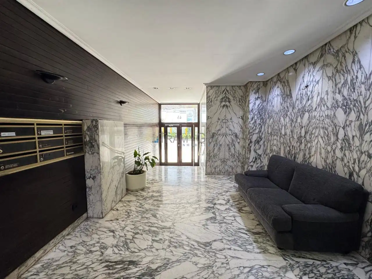 Flat with lift for sale in Avenida gran vía, imagen 37
