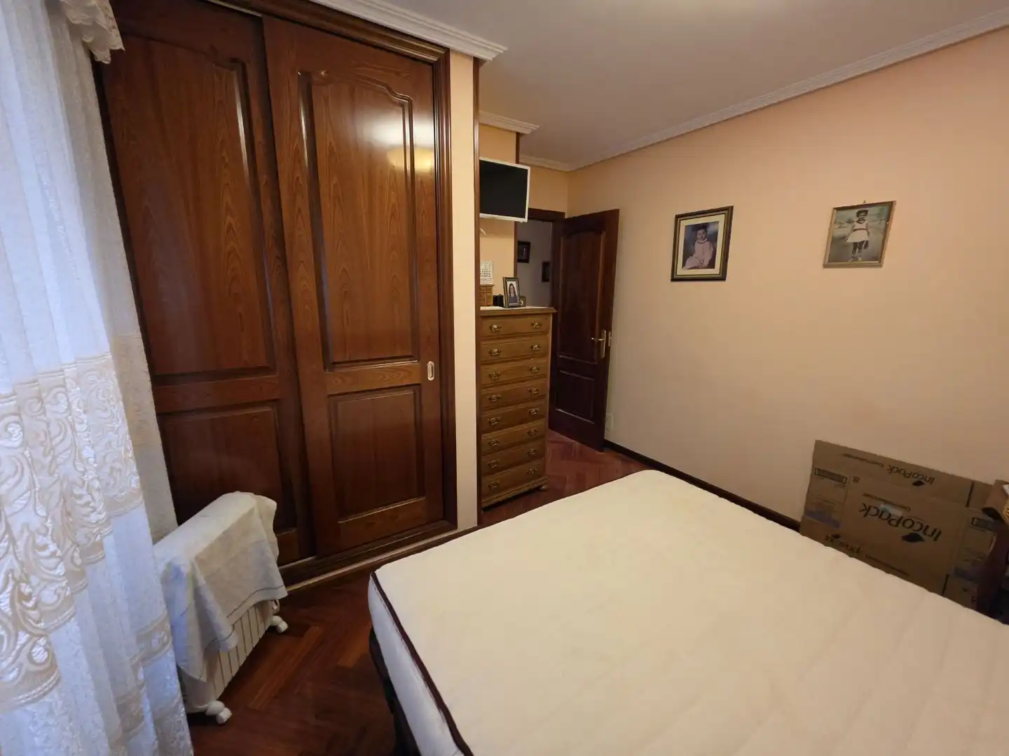 Habitación de Piso en venta en A Coruña Capital  con Calefacción y Trastero