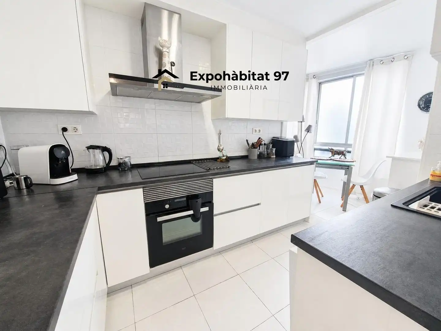 Cuina de Apartament en venda en Salou amb Aire condicionat i Calefacció