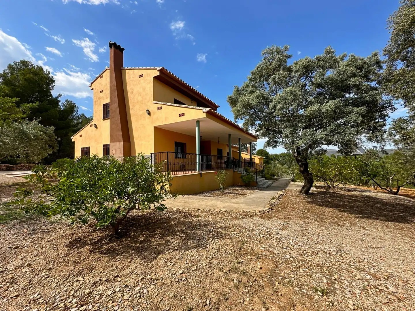 Exterior view of Country homes for sale in Useras /  Les Useres  with Private garden, Terrace and Storage room