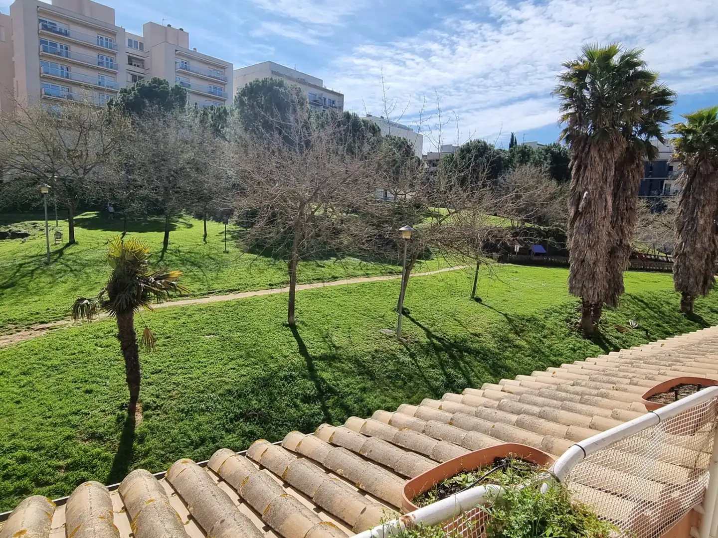 Exterior view of Flat for sale in Girona  with Air Conditioner, Heating and Terrace