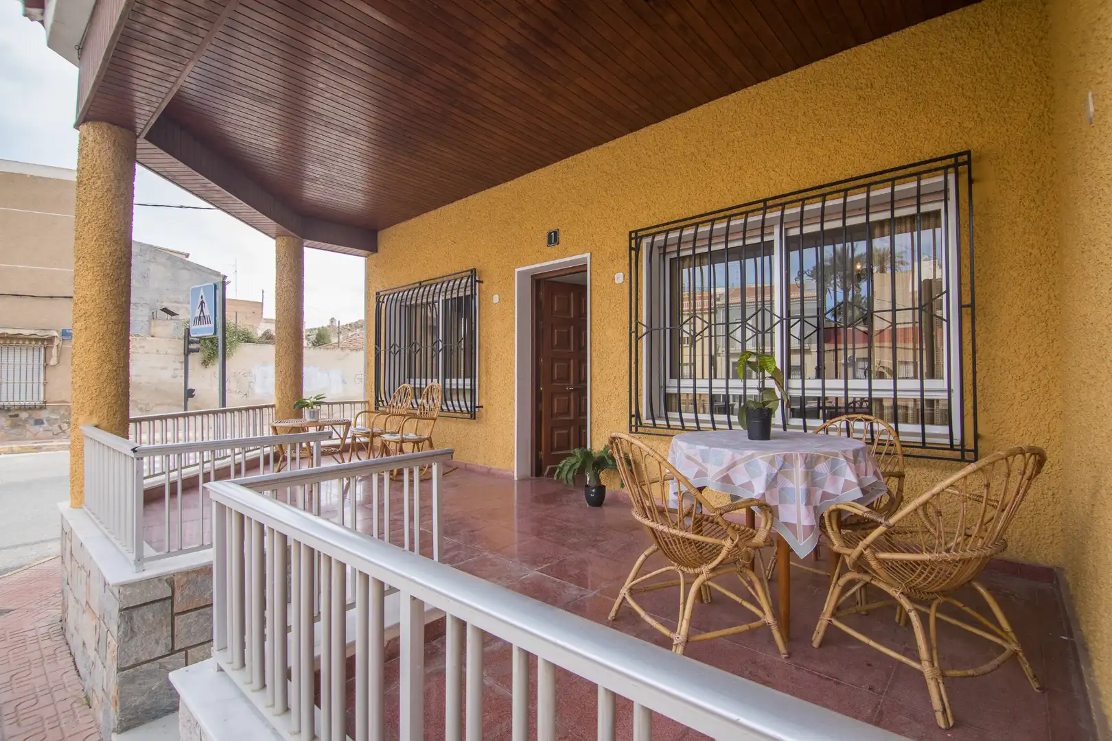 Villa mit Garten zum Verkauf in Calle García Morato 1