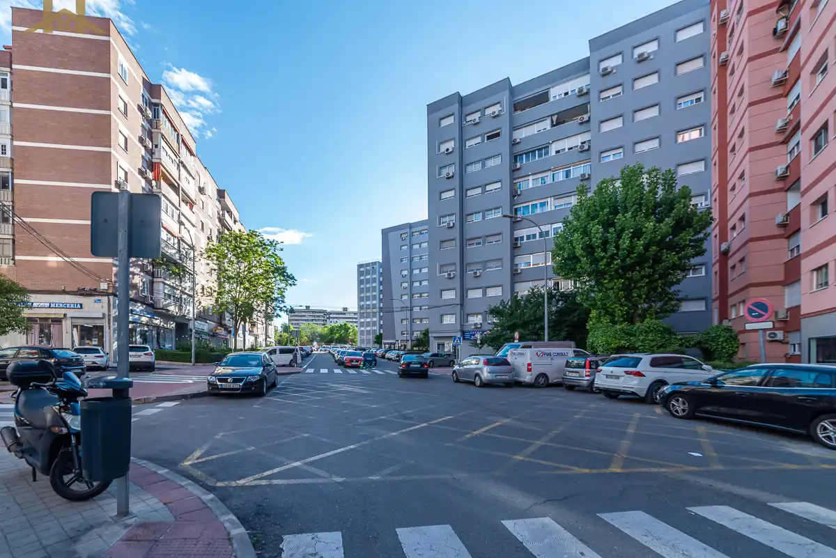 Vista exterior de Pis en venda en Fuenlabrada amb Aire condicionat, Calefacció i Terrassa