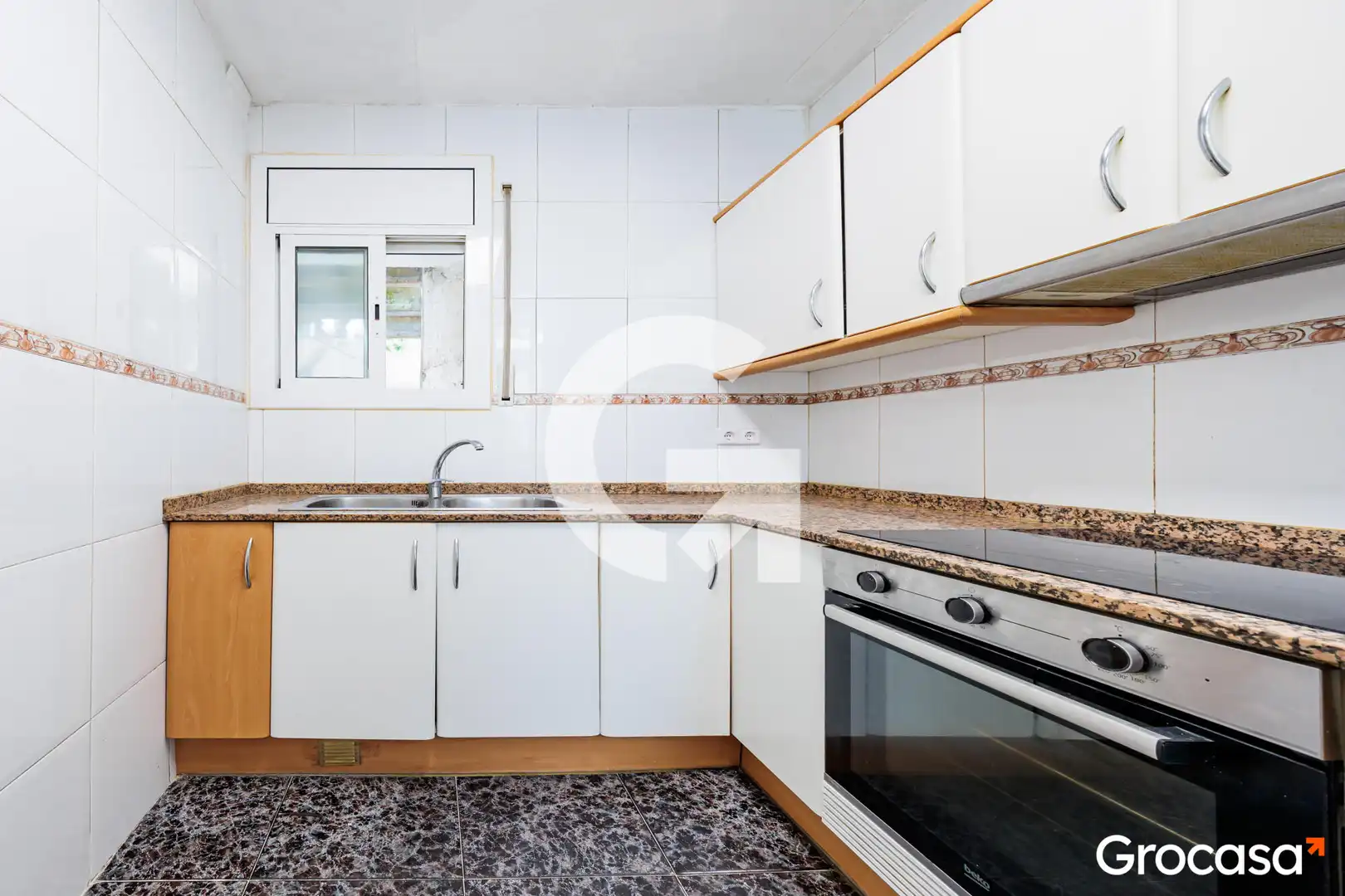 Cuina de Casa o xalet en venda en Terrassa amb Terrassa, Traster i Forn