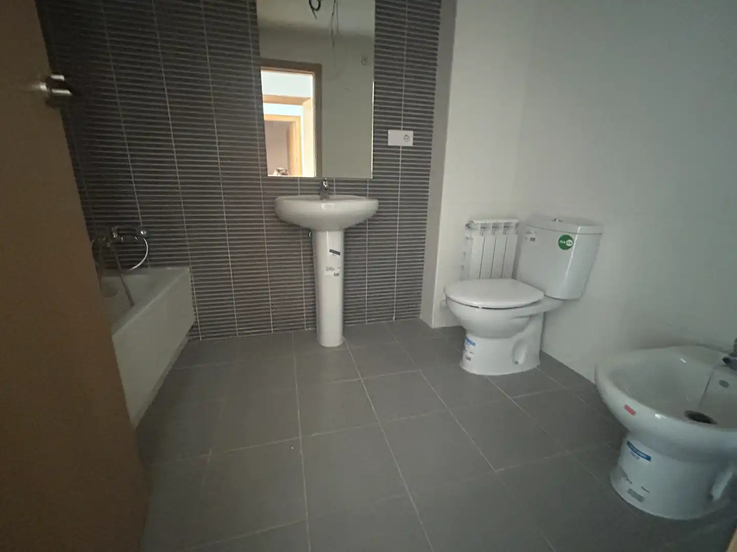 Badezimmer von Einfamilien-Reihenhaus zum Verkauf in Arroyo de la Encomienda mit Heizung, Terrasse und Abstellraum