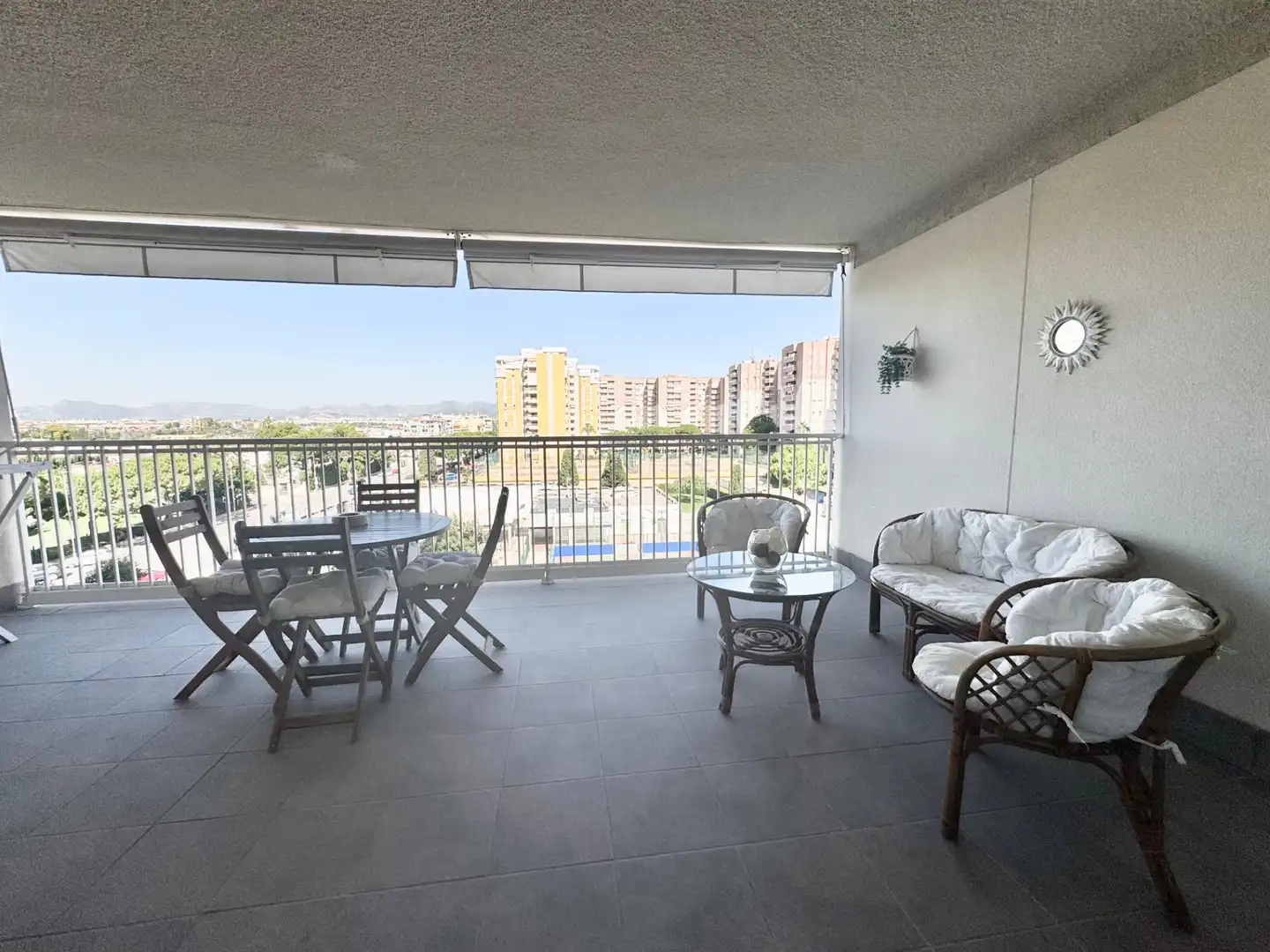 Terraza de Apartamento de alquiler en Canet d'En Berenguer con Aire acondicionado, Calefacción y Amueblado