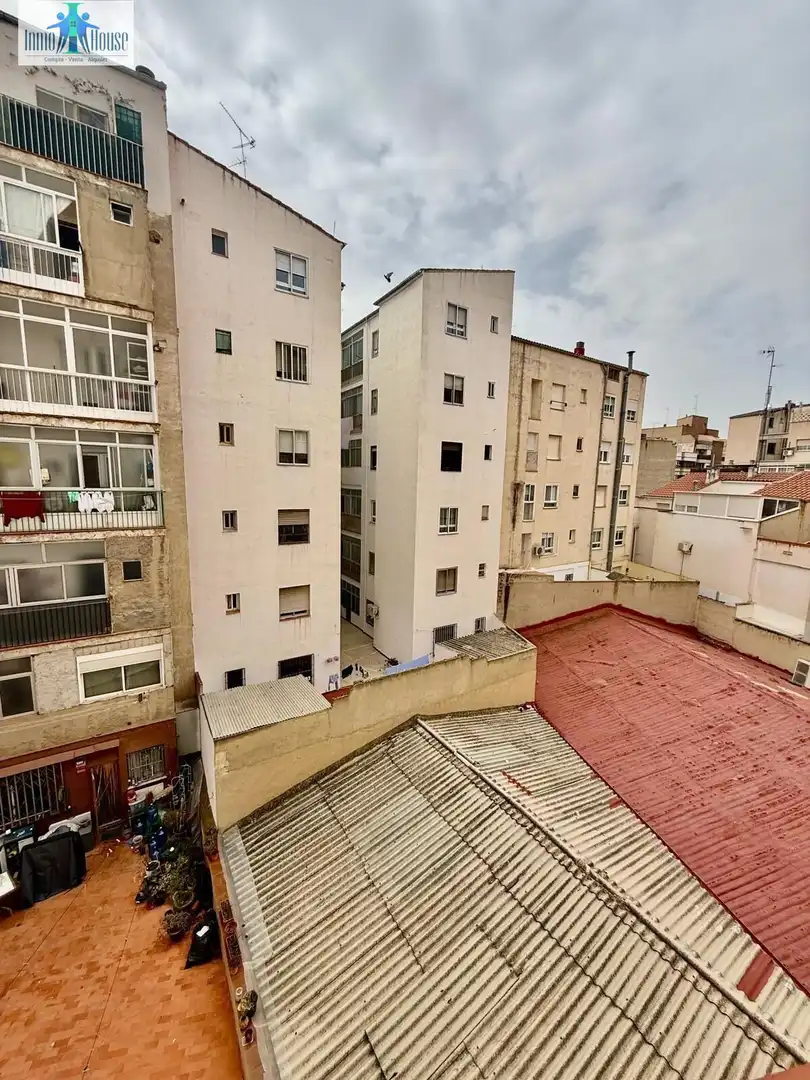 Piso con terraza en venta en Feria, imagen 40
