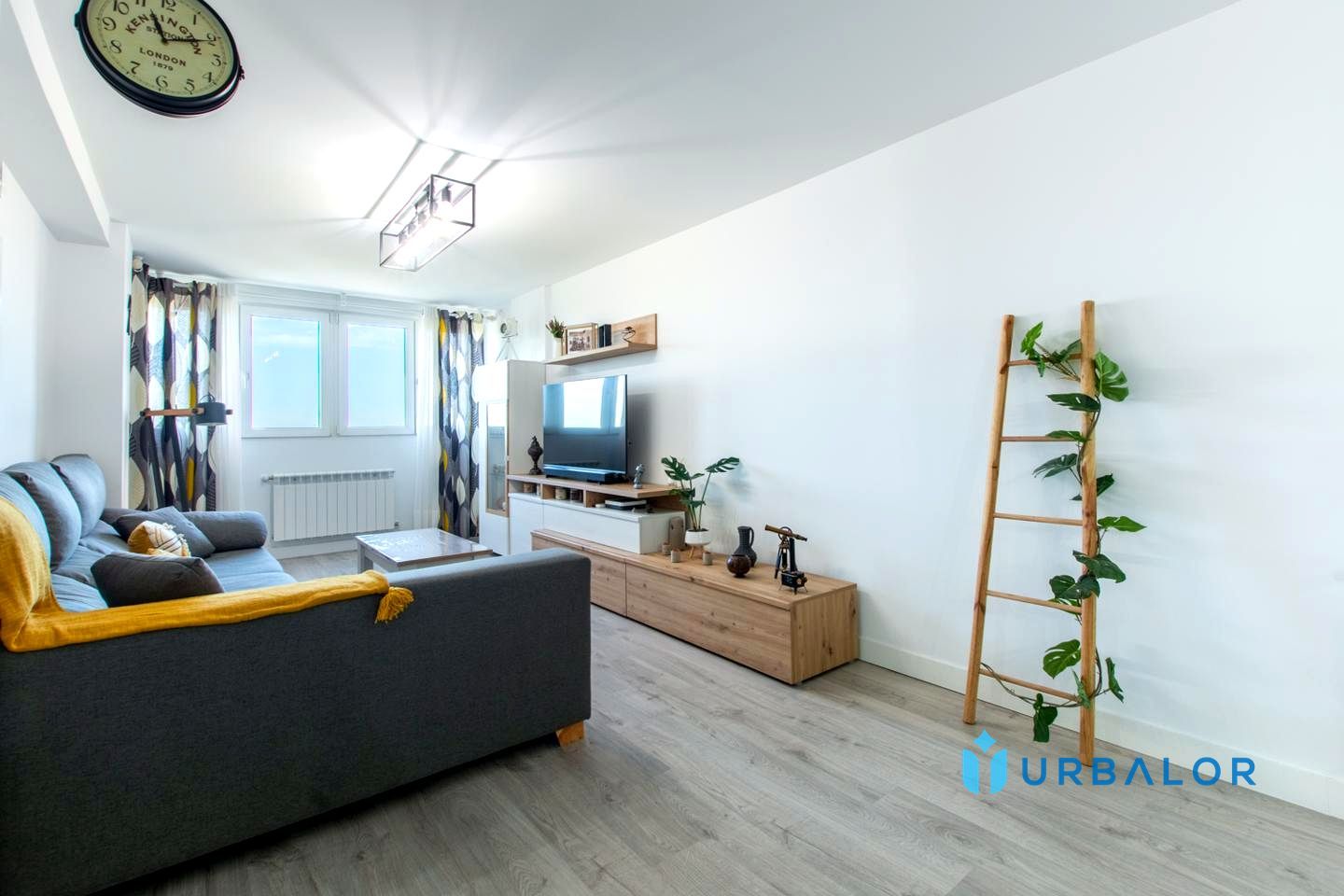 Sala d'estar de Pis en venda en Alcorcón amb Aire condicionat, Calefacció i Terrassa