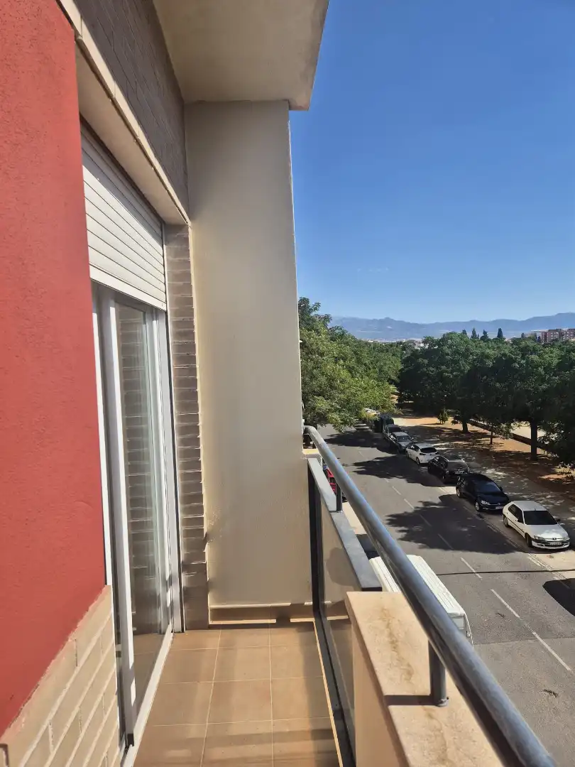 Flat with terrace to rent in Calle la Palmita 12, imagen 3