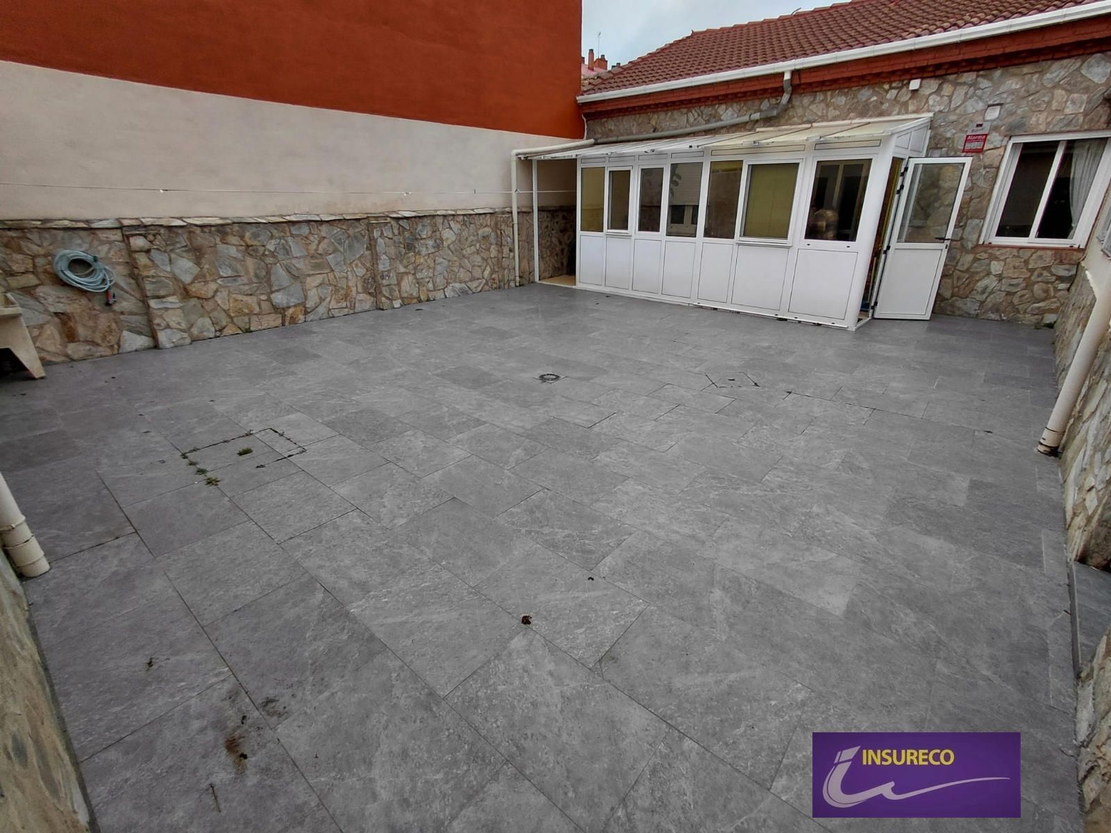 Terraza de Casa o chalet en venta en San Andrés del Rabanedo con Calefacción, Jardín privado y Parquet