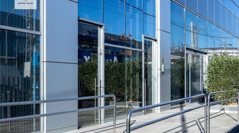 Foto 3 von Gebäude zur Miete in Fuente del Jarro, Paterna