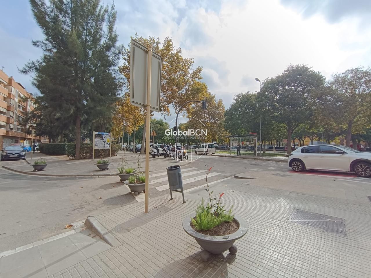 Edifici en venda a Carrer de la Verge de Montserrat, Riera