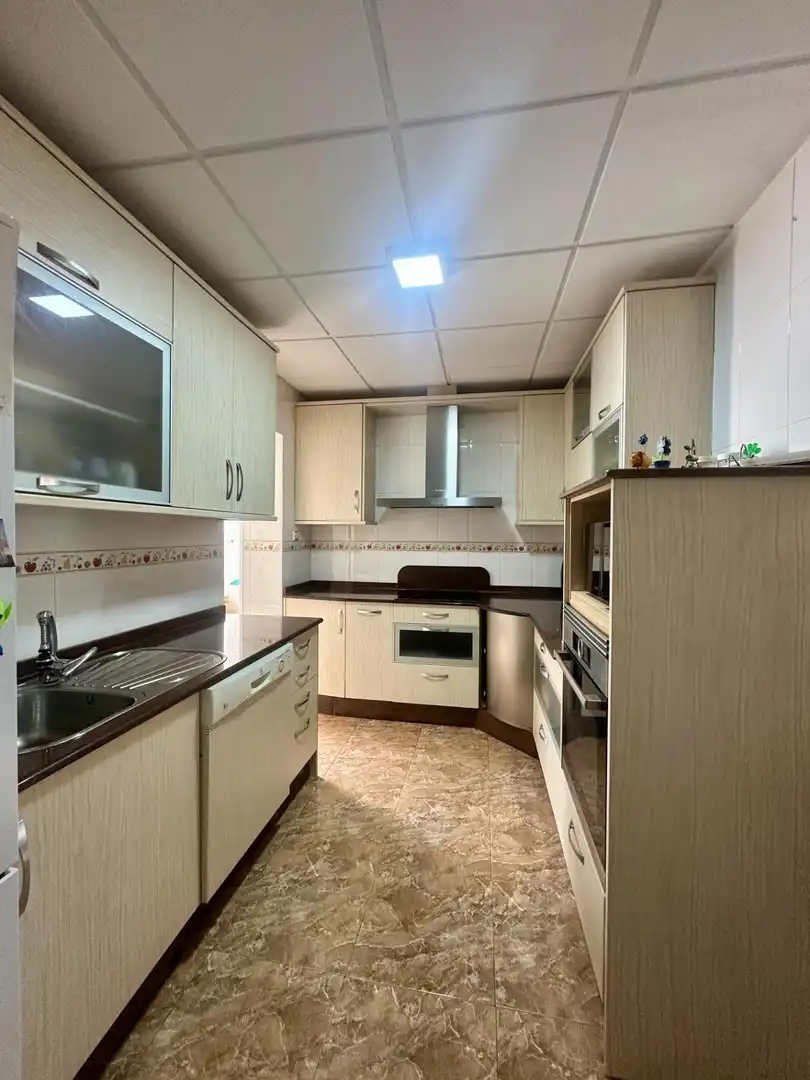 Cuina de Pis en venda en Cartagena amb Aire condicionat i Moblat