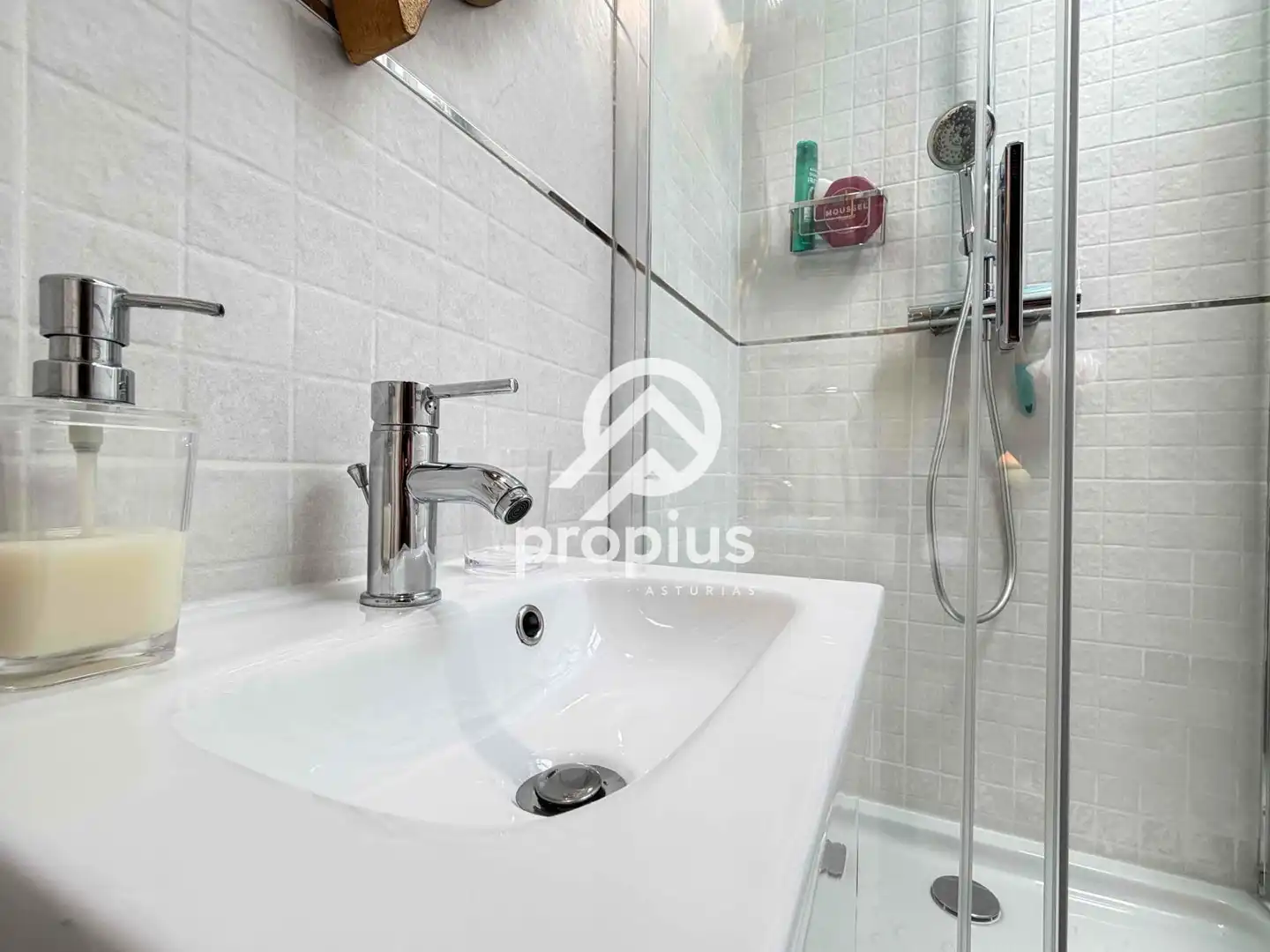 Bathroom of Duplexes for sale in Ribadedeva  with Heating