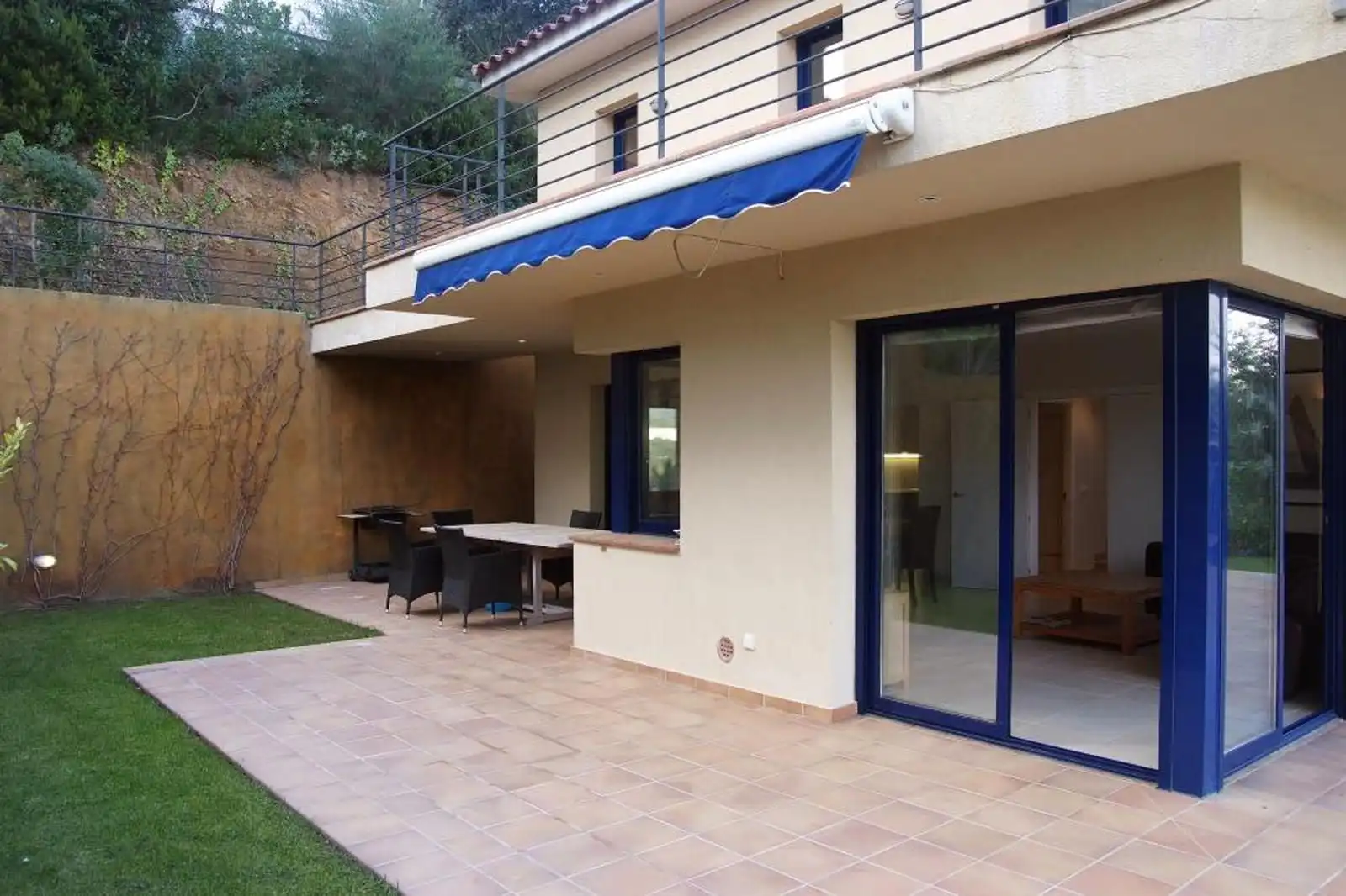 Detached house with pool for sale in Josep Clarà, imagen 18