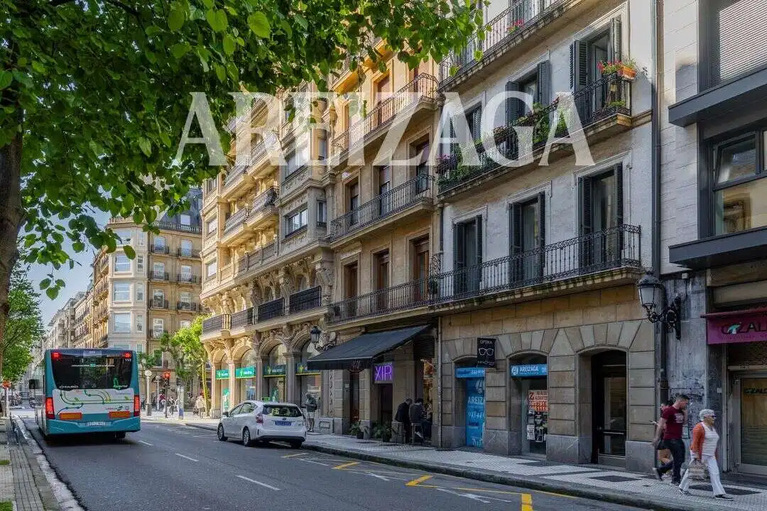 Außenansicht von Büro zur Miete in Donostia - San Sebastián 