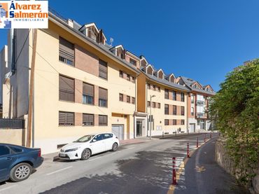 Appartement avec ascenseur à vendre à Avenida MADRID