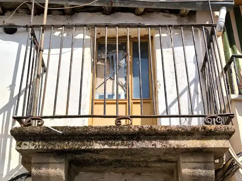 Terrassa de Casa adosada en venda en Montehermoso amb Balcó