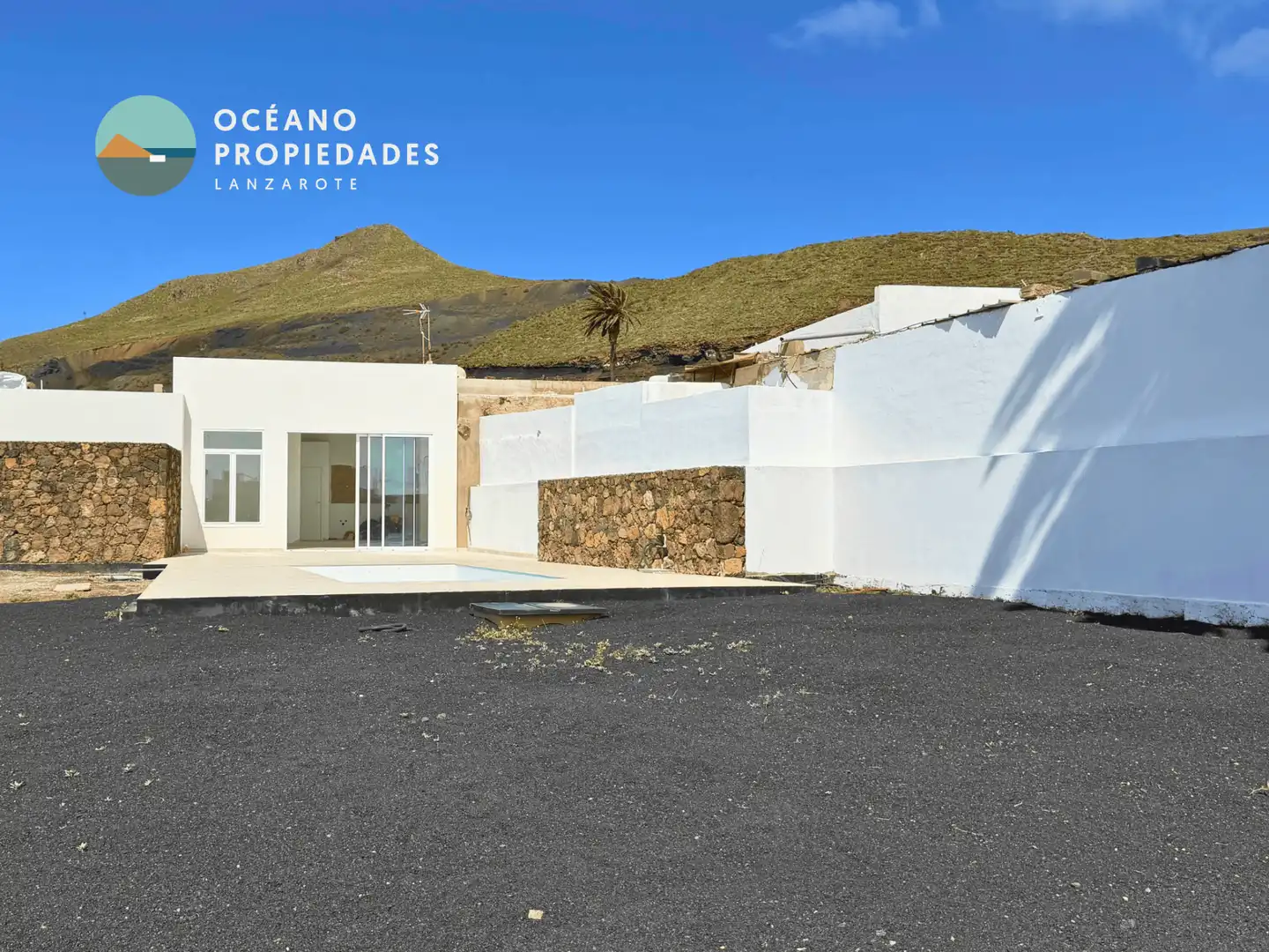 Vista exterior de Casa o chalet en venta en Haría con Jardín privado y Piscina