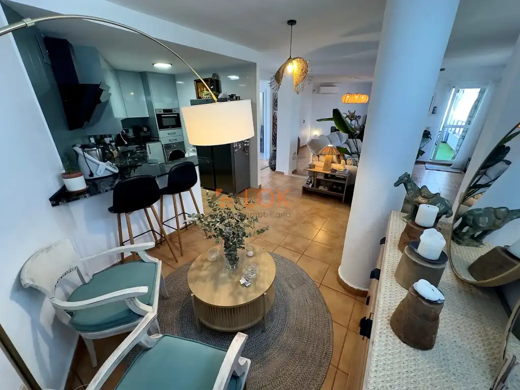 Sala de estar de Dúplex en venta en Vélez-Málaga