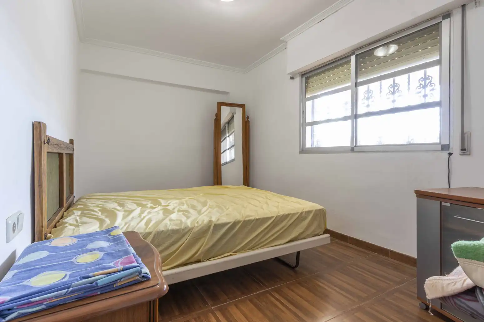 Habitación de Casa o chalet en venta en Calles con Jardín privado, Terraza y Piscina
