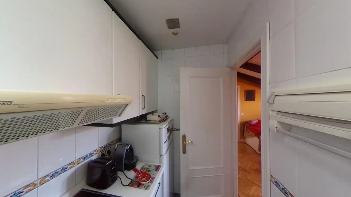 Wohnung mit Aufzug zur Miete in Calle de Segovia, imagen 5