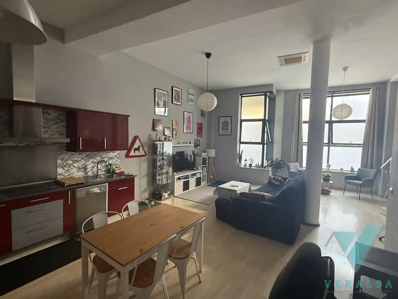Sala de estar de Loft en venta en San Sebastián de los Reyes con Aire acondicionado