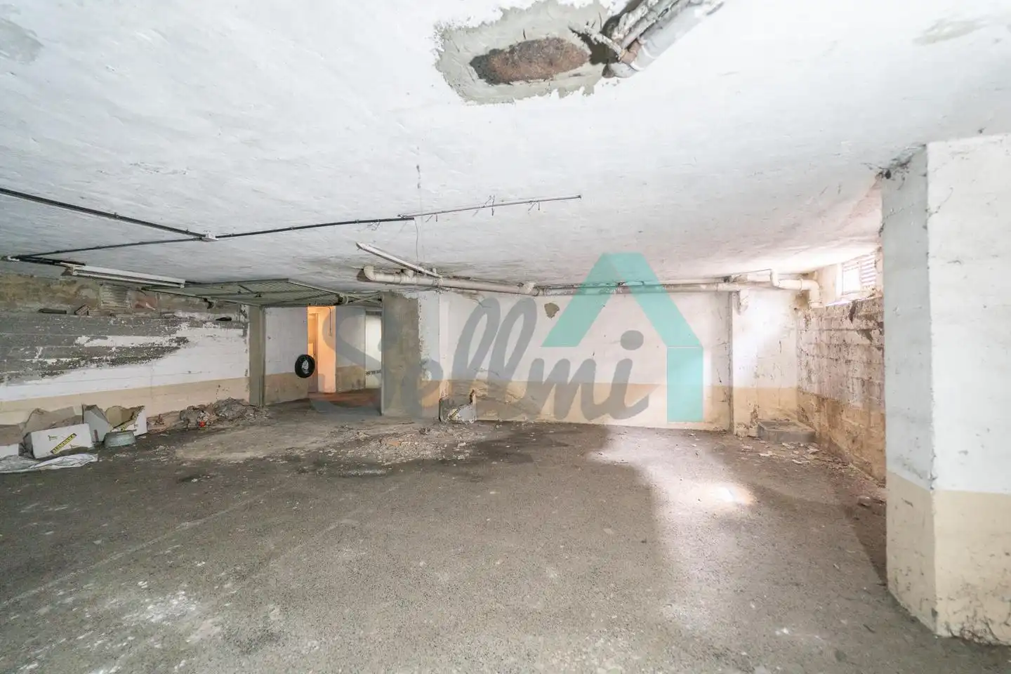 Storage room for sale in Lena, Asturias