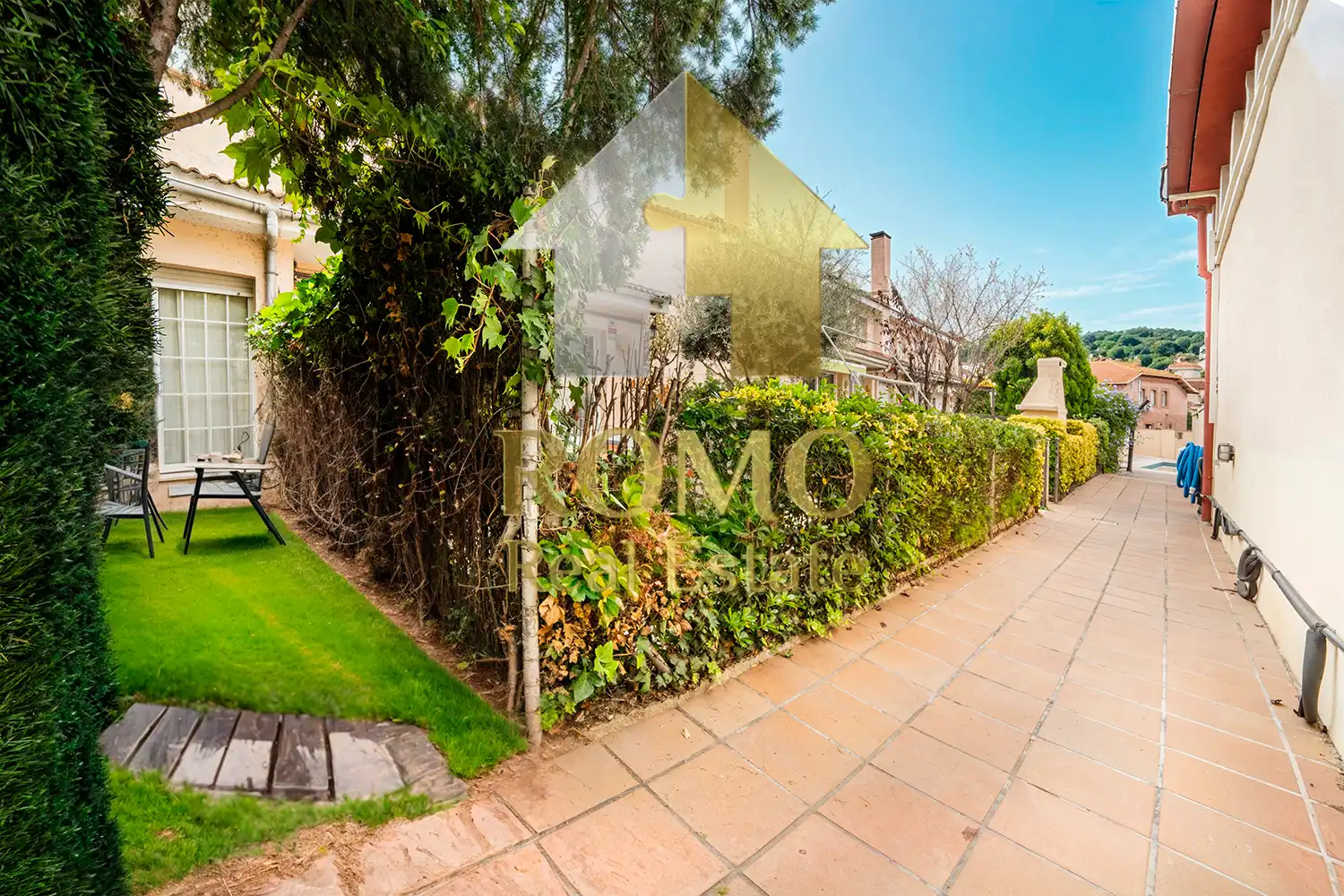 Casa adosada en venta en Avinguda U, Santa Perpètua de Mogoda