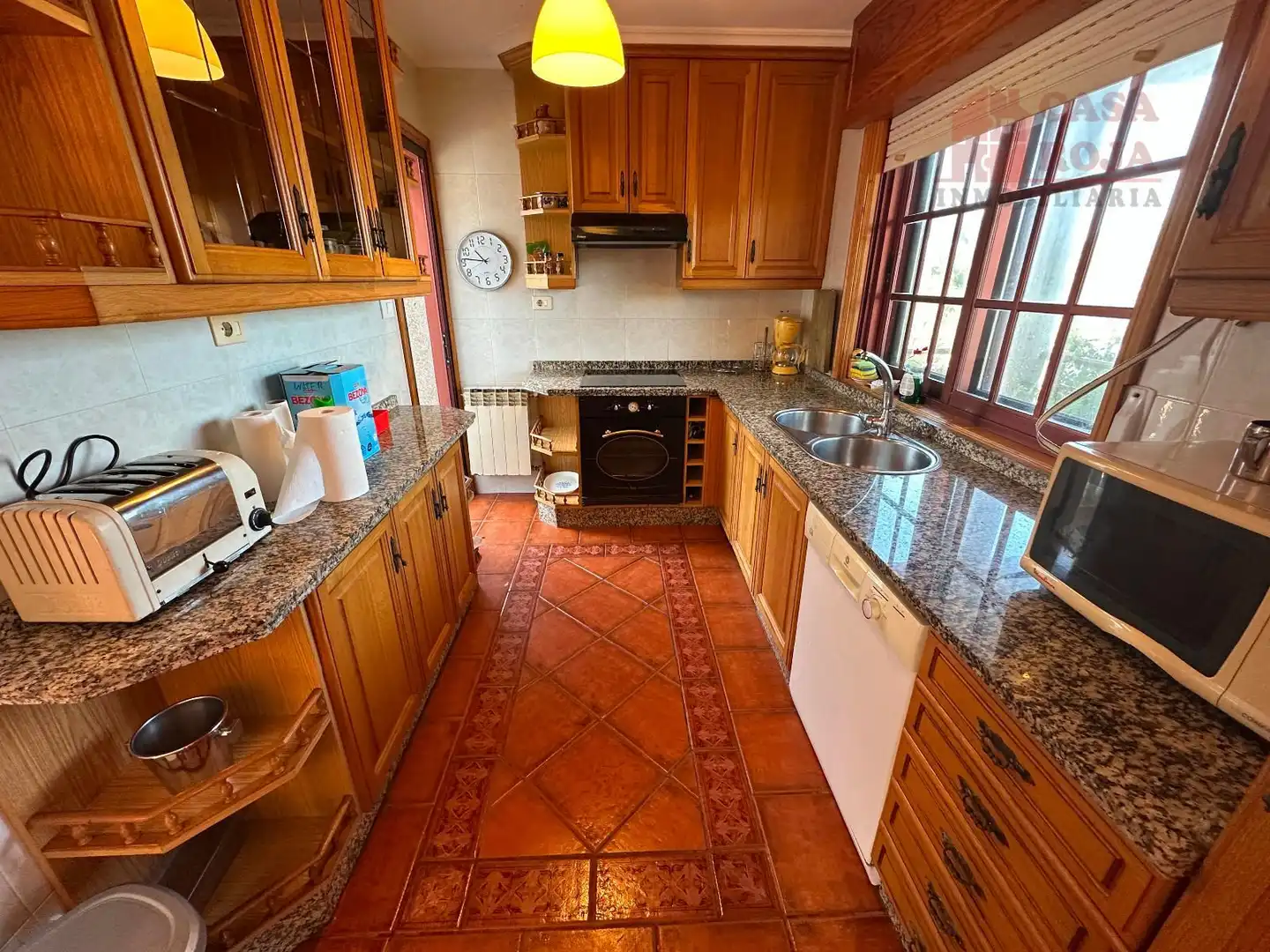 Kitchen of Houses for sale in Cangas   with Air Conditioner, Heating and Terrace