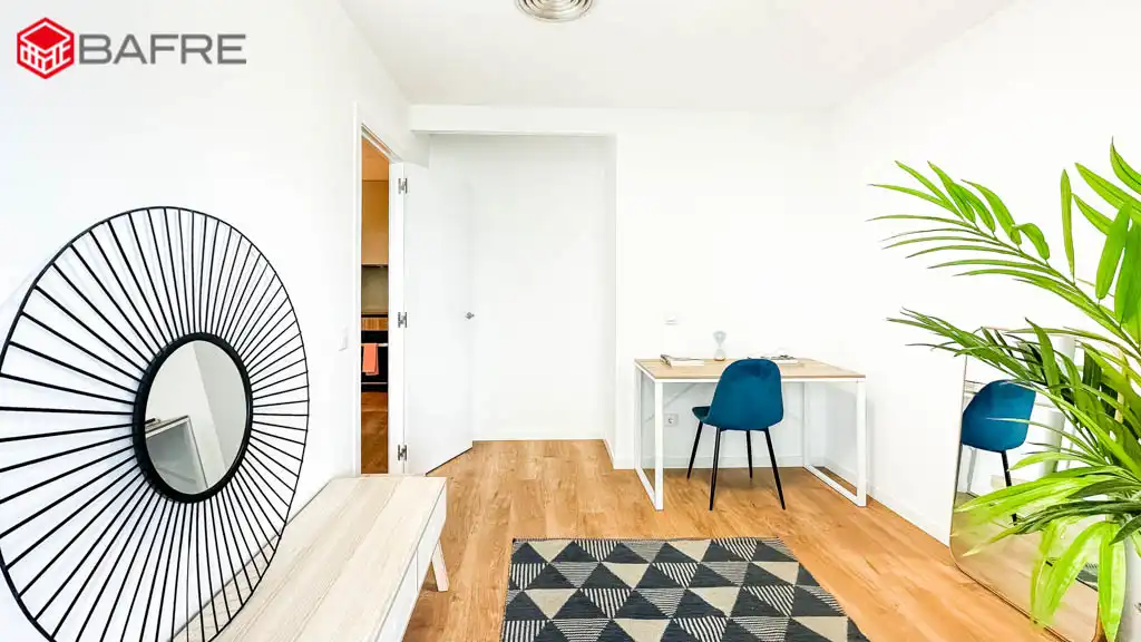 Wohnung zur Miete in Av. del Puente Cultural, Dehesa Vieja - Puente Cultural