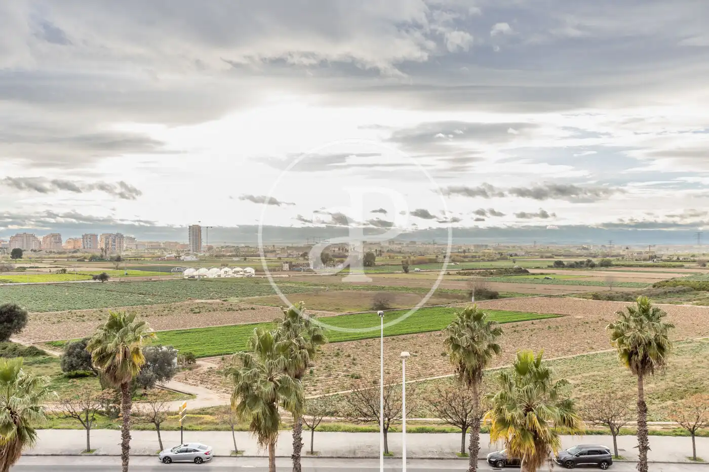 Vista exterior de Ático en venta en Valencia con Aire acondicionado, Calefacción y Jardín privado