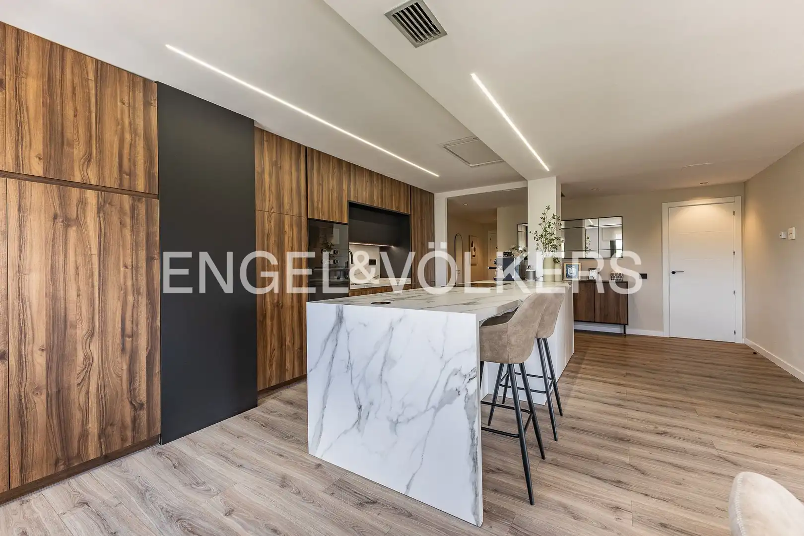 Kitchen of Flat for sale in Sabadell  with Air Conditioner, Heating and Parquet flooring