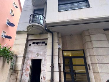 Local commercial à vendre à Santander - Calle Elcano 4