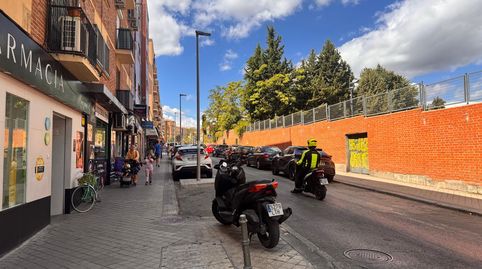 Foto 2 de Planta baja en venta en Calle de Ramón Luján, Moscardó, Madrid Capital