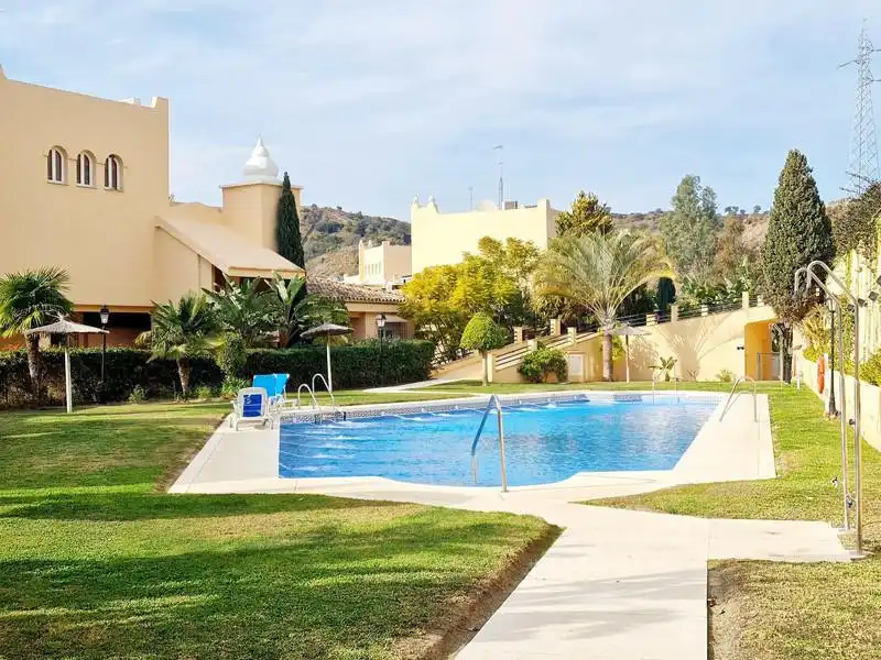 Apartamento con balcón en alquiler en Elviria - Cabopino, imagen 23