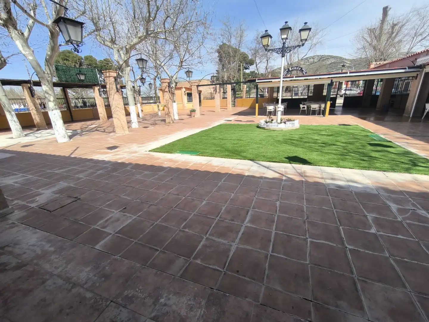 Local comercial en venta en Valdepeñas