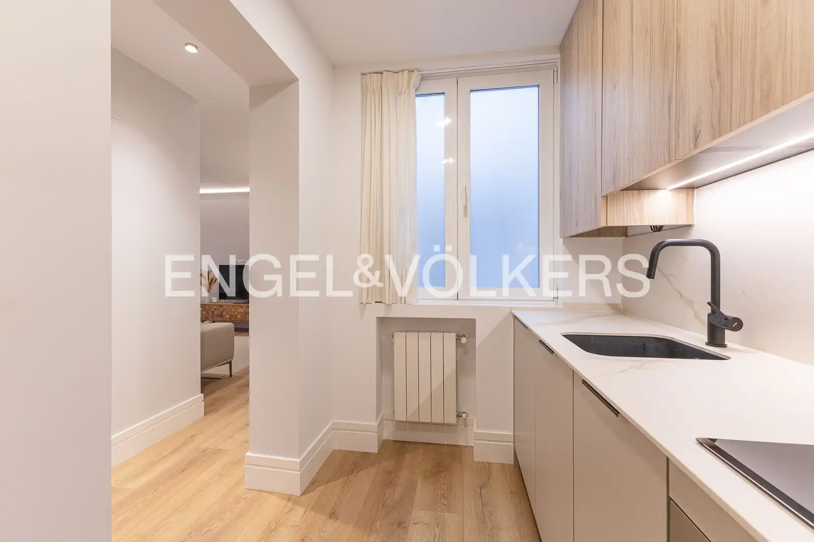 Kitchen of Flat for sale in Madrid  with Air Conditioner, Heating and Furnished