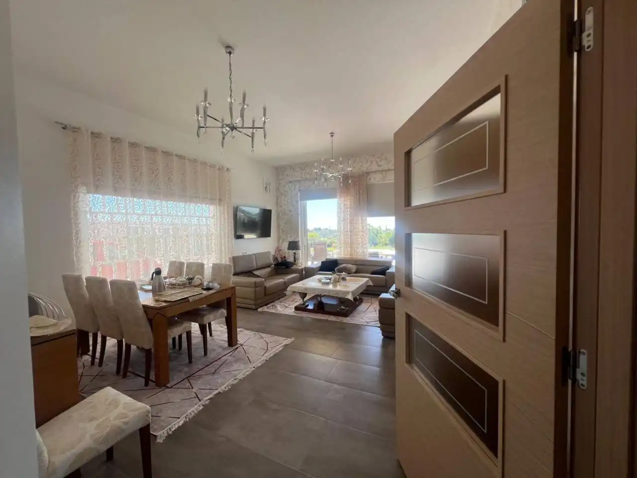 Sala d'estar de Casa o xalet en venda en Alicante / Alacant amb Aire condicionat, Calefacció i Jardí privat