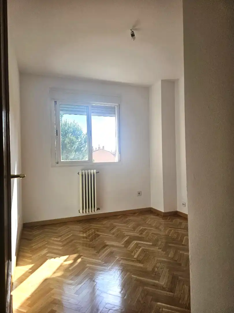 Habitación de Piso en venta en Alcalá de Henares con Calefacción, Parquet y Terraza