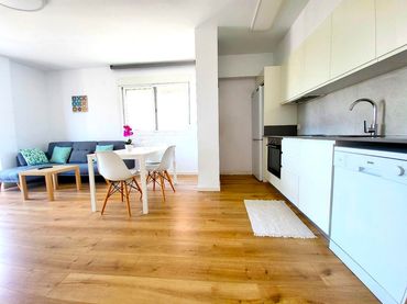 Piso con balcón en venta en Centro