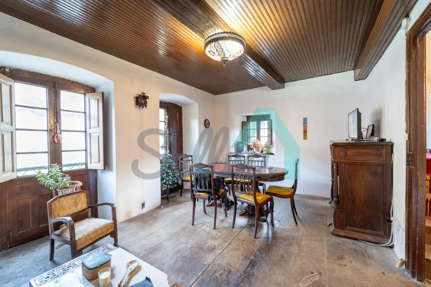 Comedor de Casa adosada en venta en Quirós con Parquet y Trastero