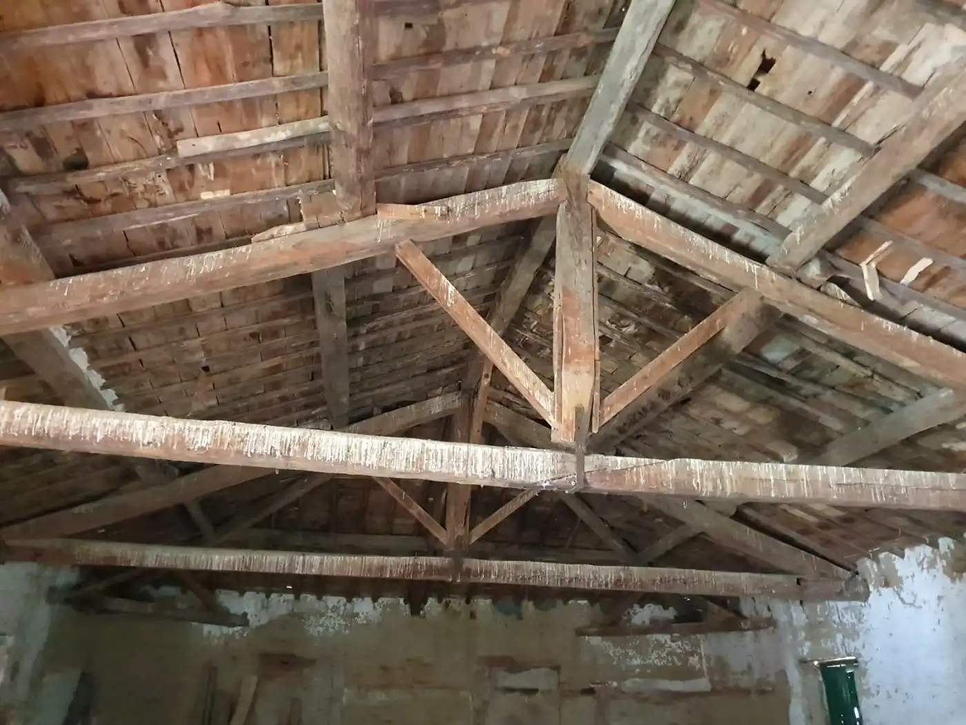 Buildings for sale in Matilla de los Caños del Río