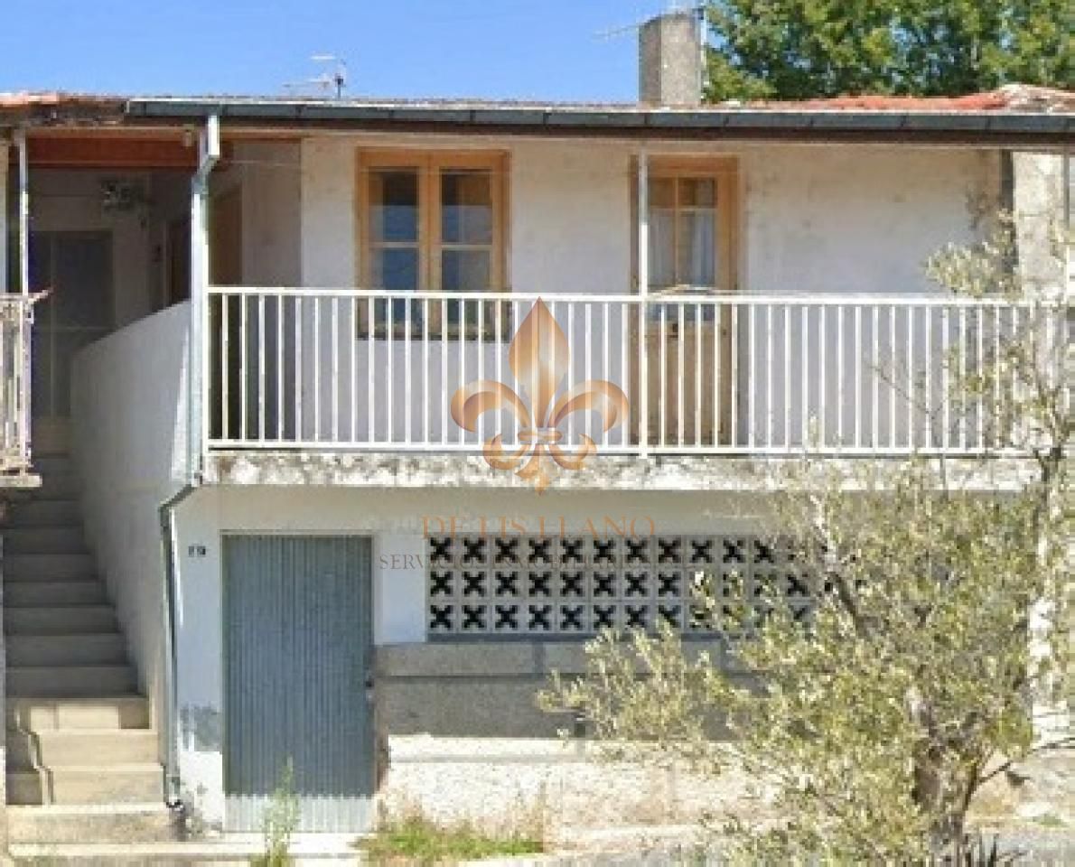 Vista exterior de Casa o xalet en venda en O Carballiño   amb Jardí privat i Balcó