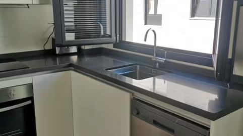 Foto 5 von Wohnungen zur Miete in Calle Castilla, 35, Triana Casco Antiguo, Sevilla Capital