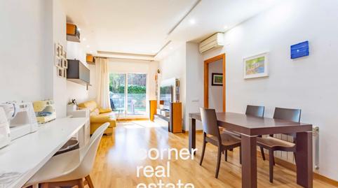 Foto 4 de Planta baixa en venda a  Josep Carner, Coll Favà, Barcelona