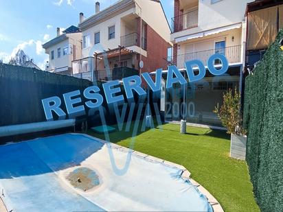 Swimming pool of Single-family semi-detached for sale in San Agustín del Guadalix  with Air Conditioner, Heating and Private garden