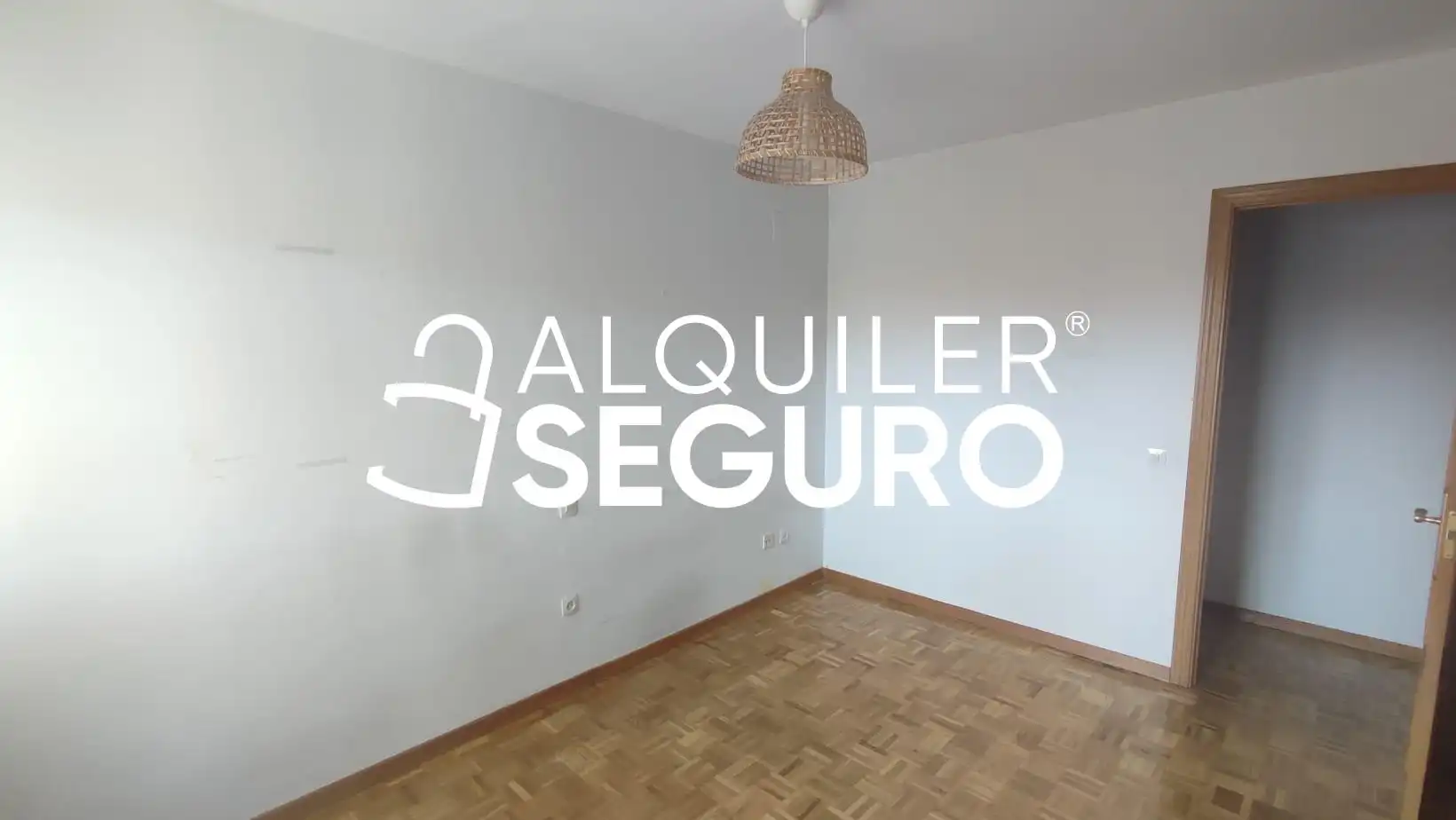 Bedroom of Flat for rent in Tres Cantos  with Heating