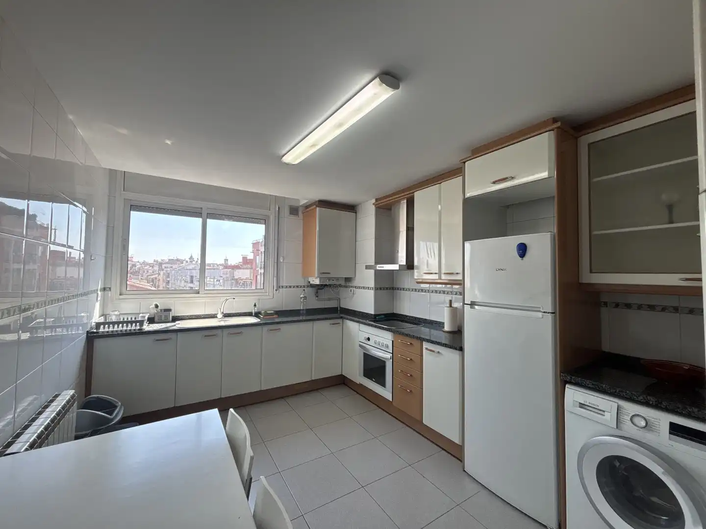 Cocina de Piso de alquiler en Sabadell con Calefacción y Amueblado