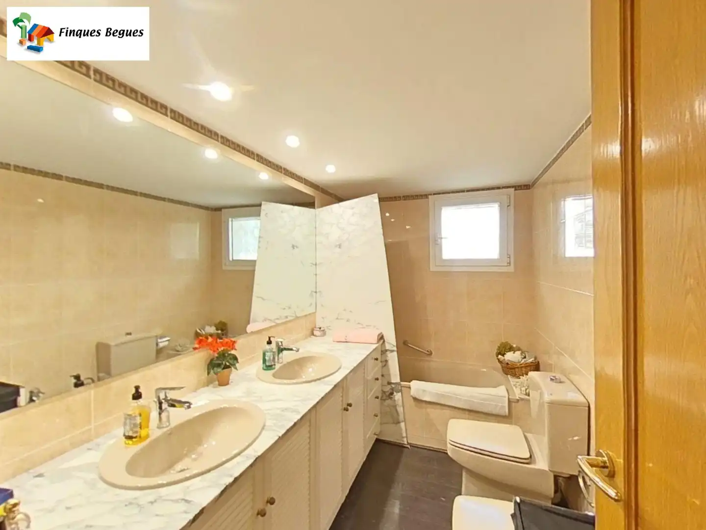 Detached house with pool for sale in Begues, imagen 30